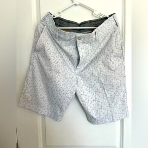 Men’s Walter Hagen golf shorts